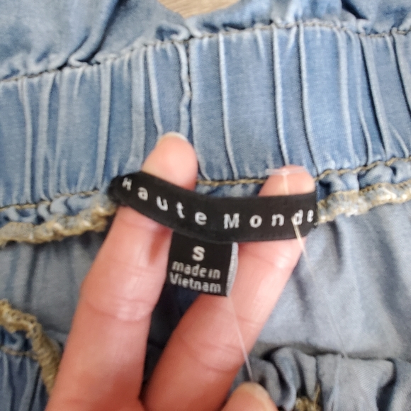 4/$25 Haute Monde Small Off the shoulder Blouse - Picture 8 of 8